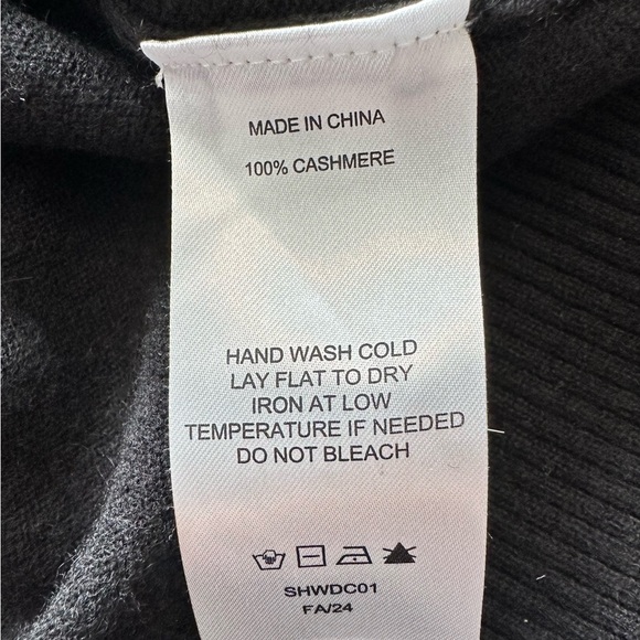 Quince NWT Mongolian Cashmere Polo Sweater Women’s Black Size XS - Picture 7 of 7